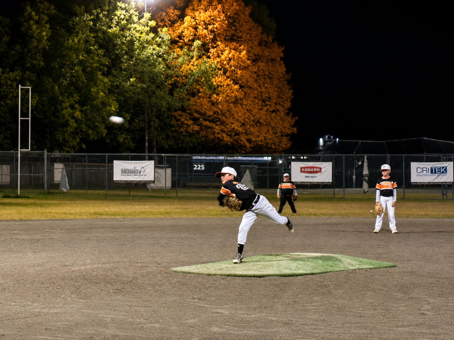 SRA youth baseball pitcher